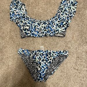 Splendid Swim Suit Medium
